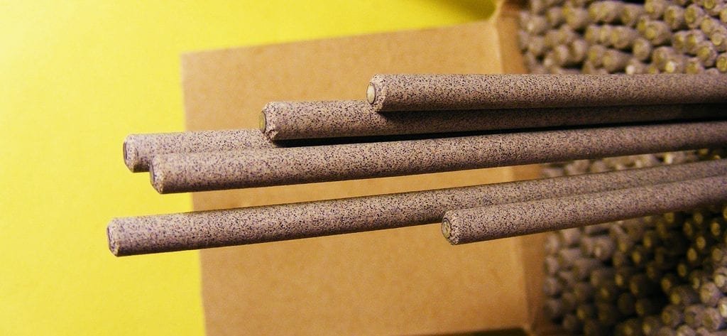 varilla tec 60 precio, 6011 electrodo, caracteristicas de un electrodo, clasificacion de electrodos aws, que significa 7018 en soldadura, se puede soldar hierro con acero inoxidable